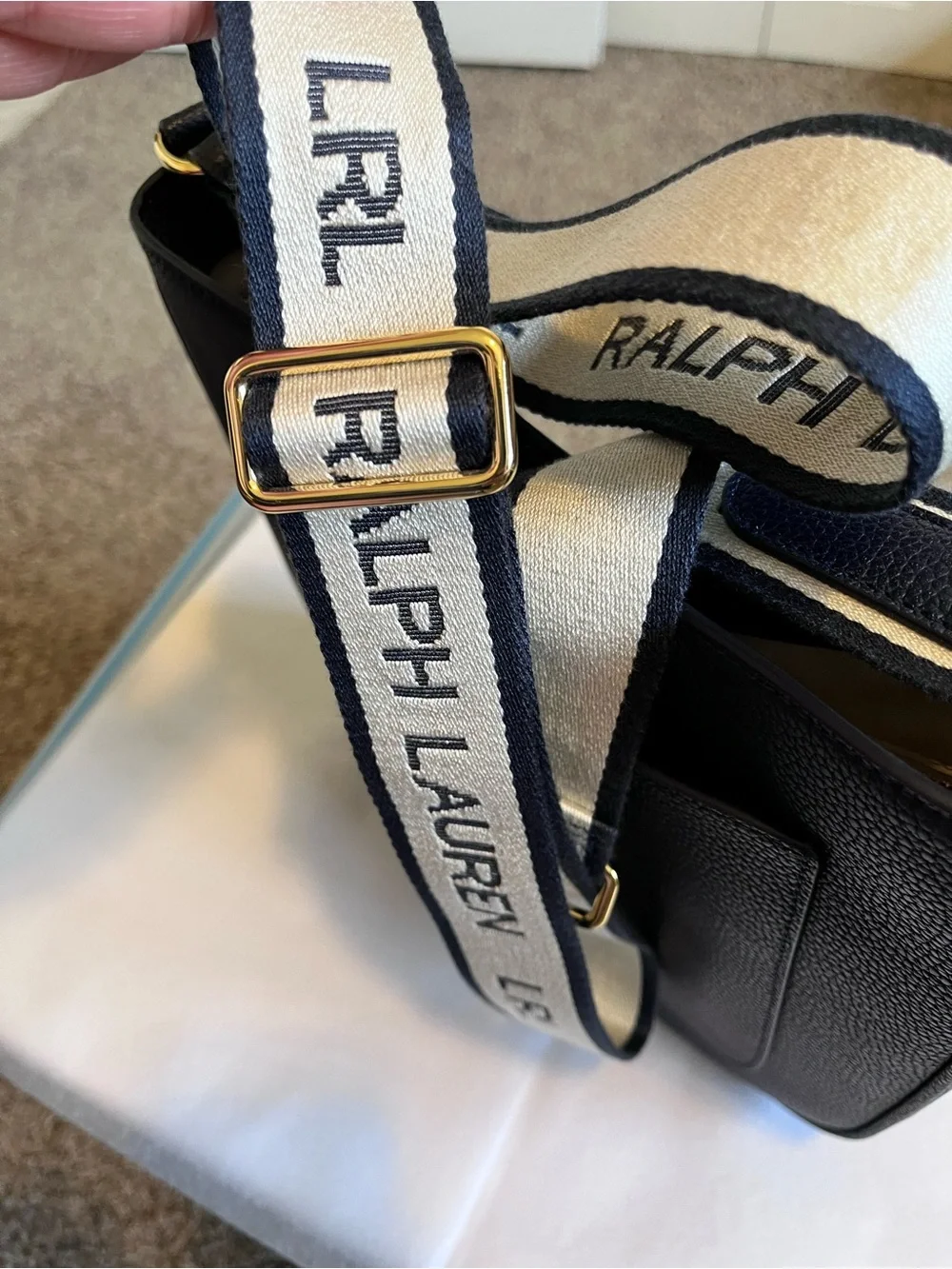 NWOT Lauren Ralph Lauren Pebble Leather Crossbody Bag Navy Gold Hardware - Picture 8 of 14